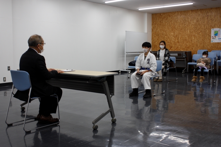 表敬訪問の様子