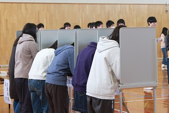 投票体験の写真