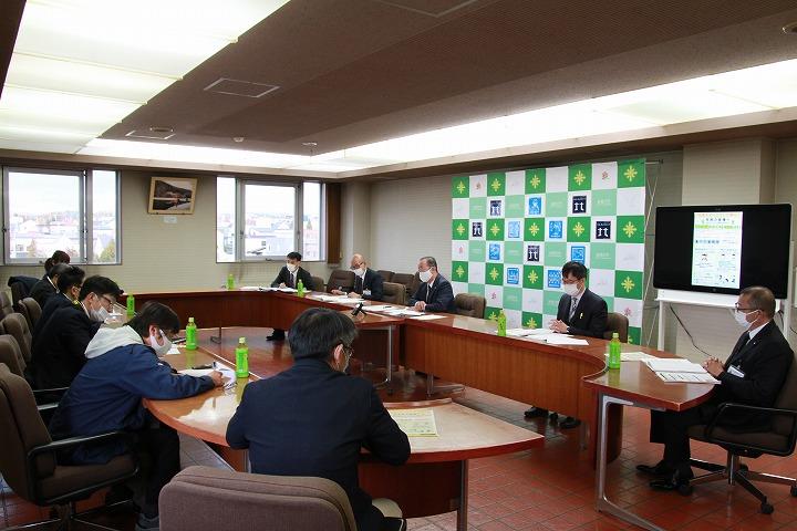 記者懇談会(第5回)の会場全体の写真