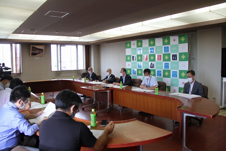 令和3年度第5回記者懇談会の会場全体の様子の写真
