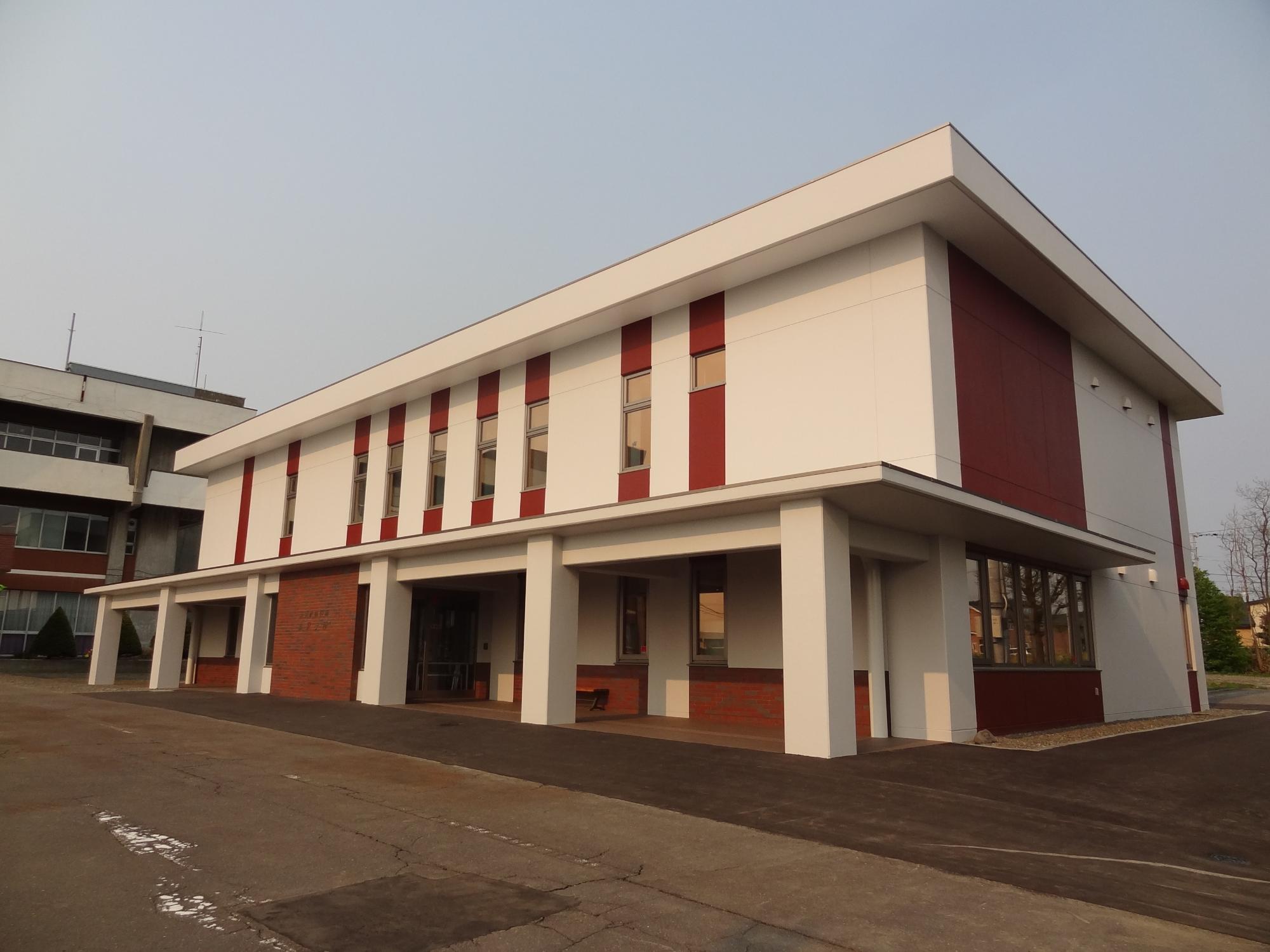栗沢支所新庁舎の外観の写真