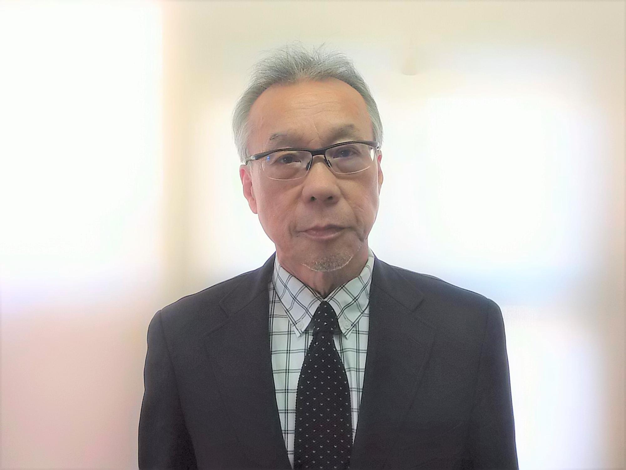 前川様の顔写真