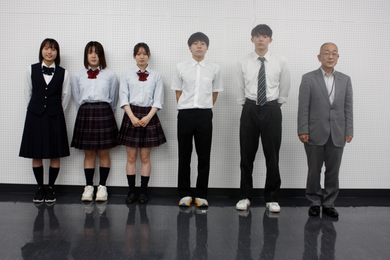 表敬訪問の様子