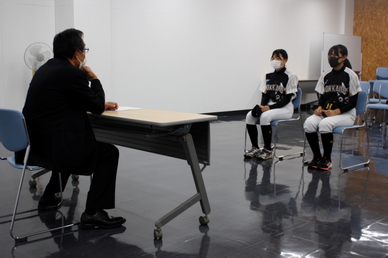 表敬訪問の様子