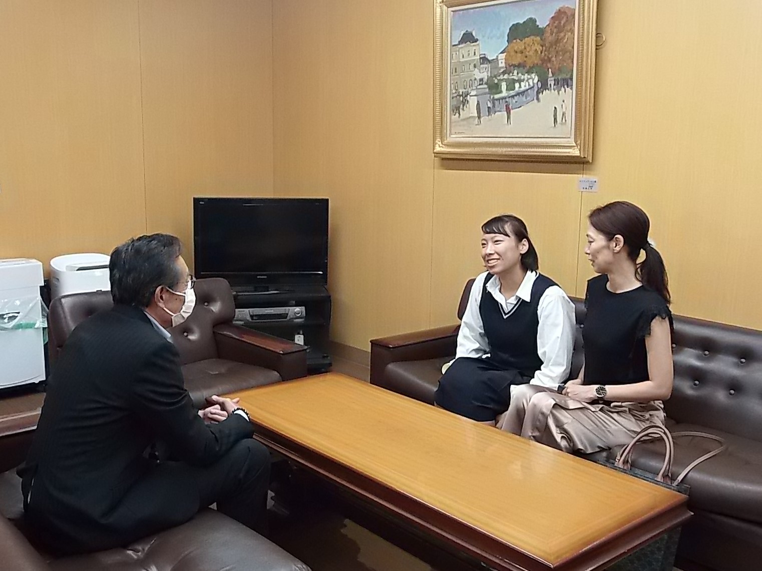表敬訪問の様子
