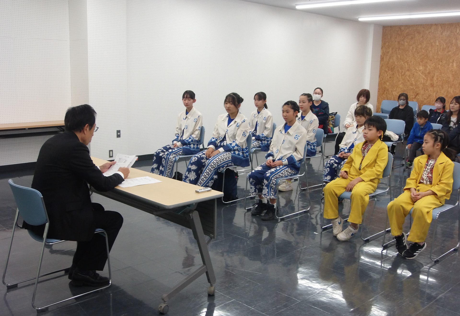 表敬訪問の様子