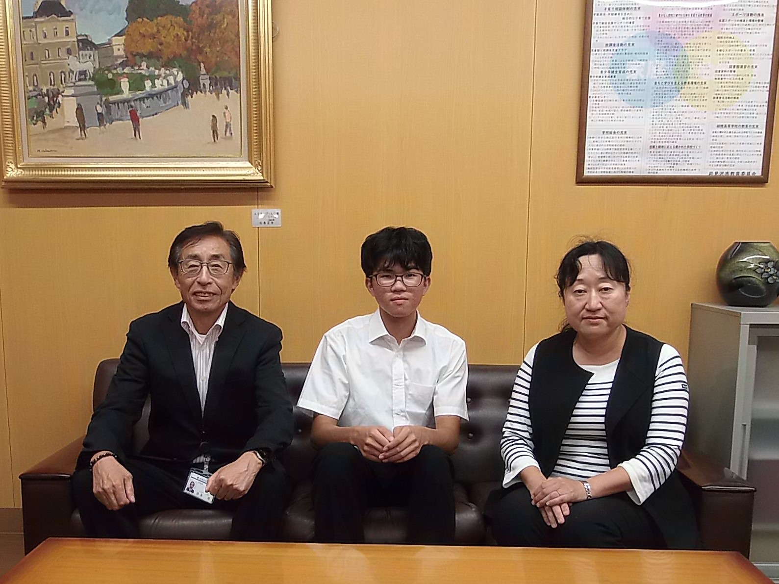 表敬訪問の様子